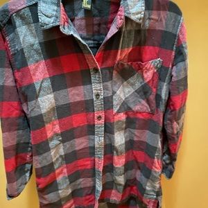 Womens plaid flannel shirt